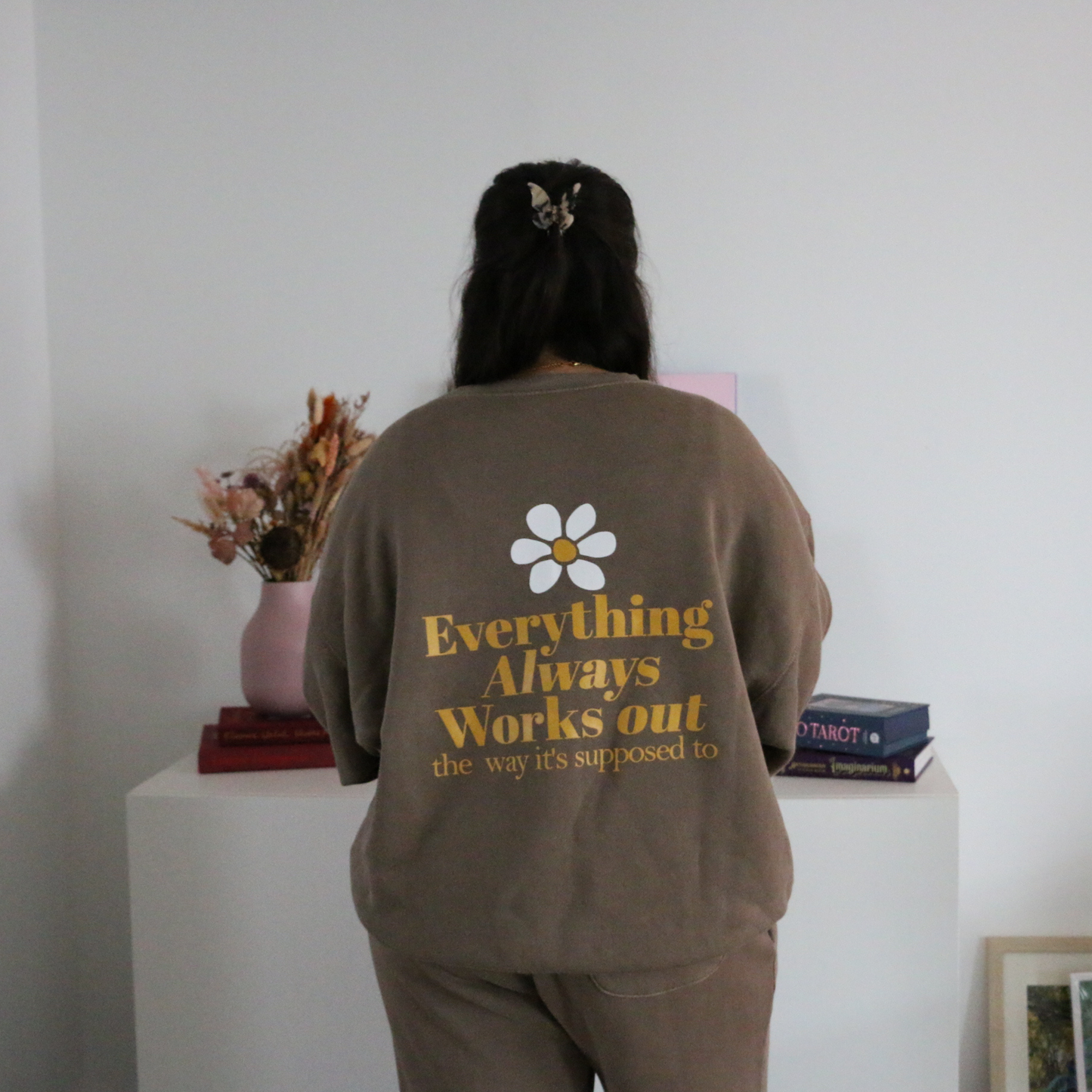 Daisy Crewneck